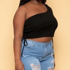 🟤NWT CURVY SENSE Plus Asymmetrical Crop Top in Black